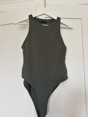 Zara Olive Green Round Neck Bodysuit  | size M